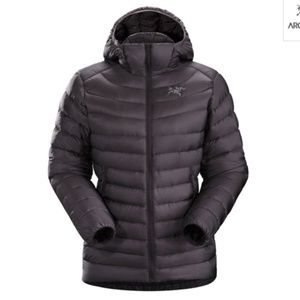 Arc'teryx Cerium LT Down Hoodie - Women's